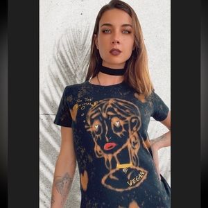 Vegan For the Animals Unisex shirt